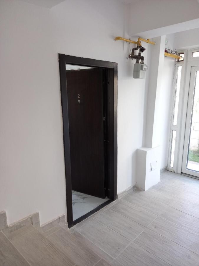 Twins Residence 2 Apart Hotel Ap 2 2 Rooms Chiajna Exterior foto