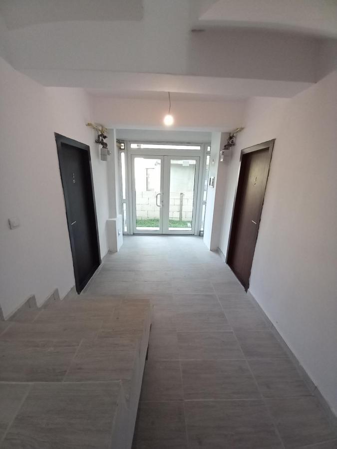 Twins Residence 2 Apart Hotel Ap 2 2 Rooms Chiajna Exterior foto